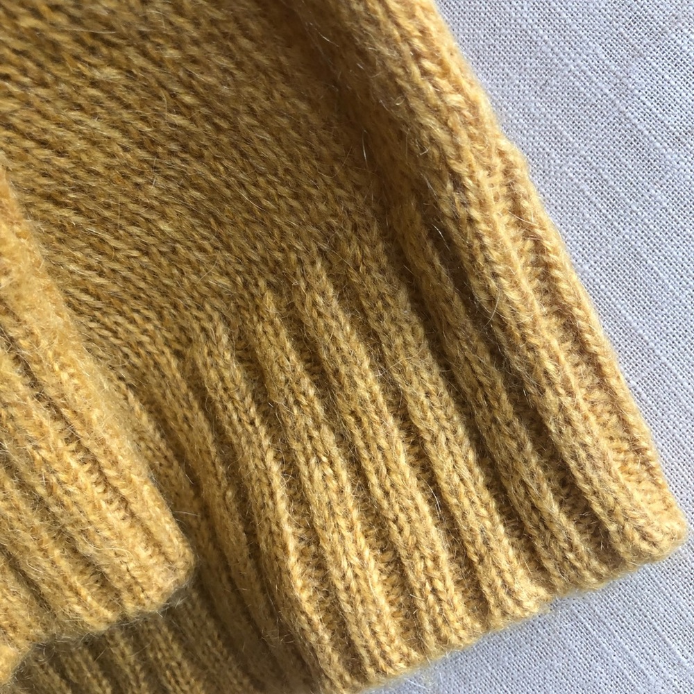 Fall sweater - Picture 2 of 4